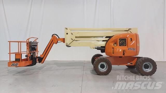 JLG 450 AJ Knikarmhoogwerkers