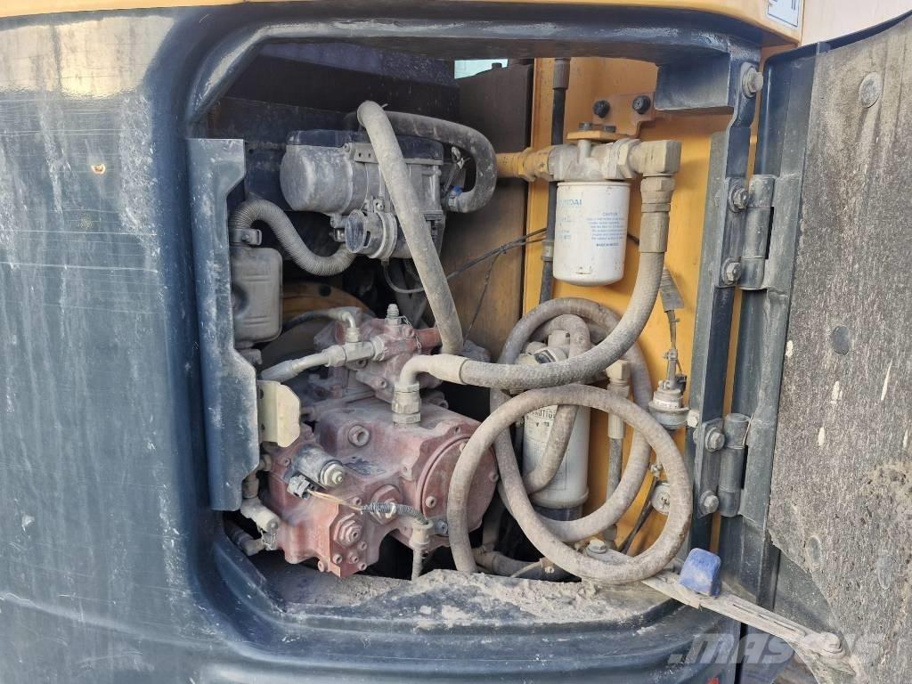 Hyundai LC145-9 Rupsgraafmachines