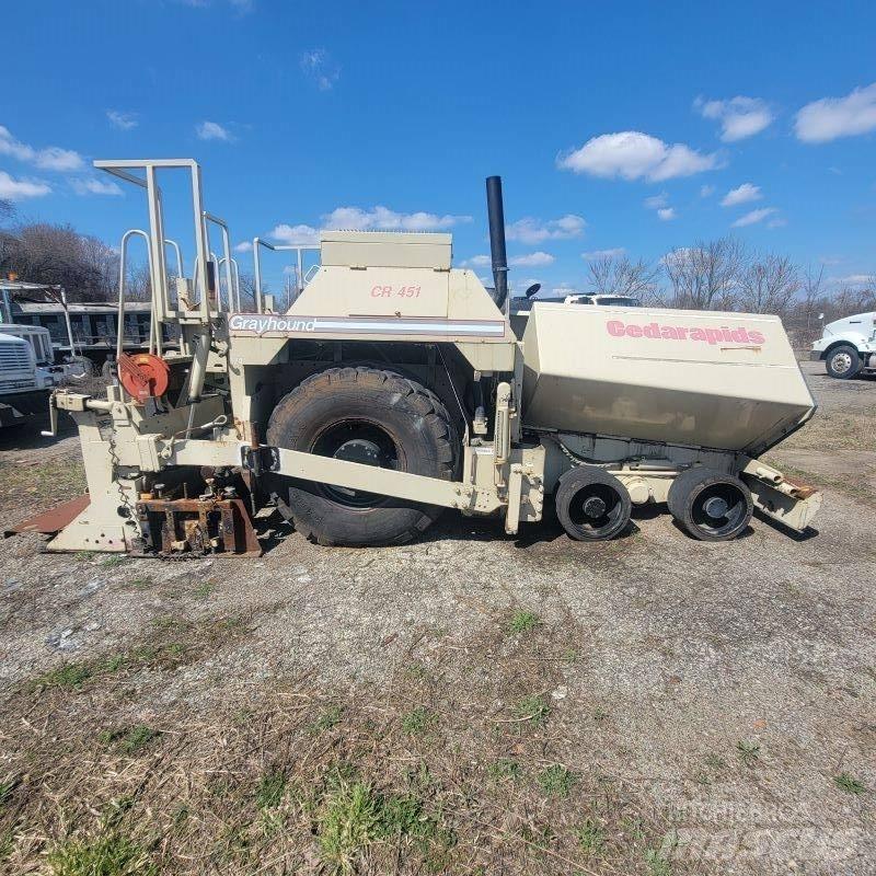 Cedar Rapids CR451 Asfaltafwerkmachines