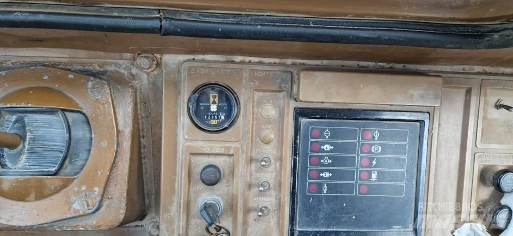 CAT 816B Afvalpersen