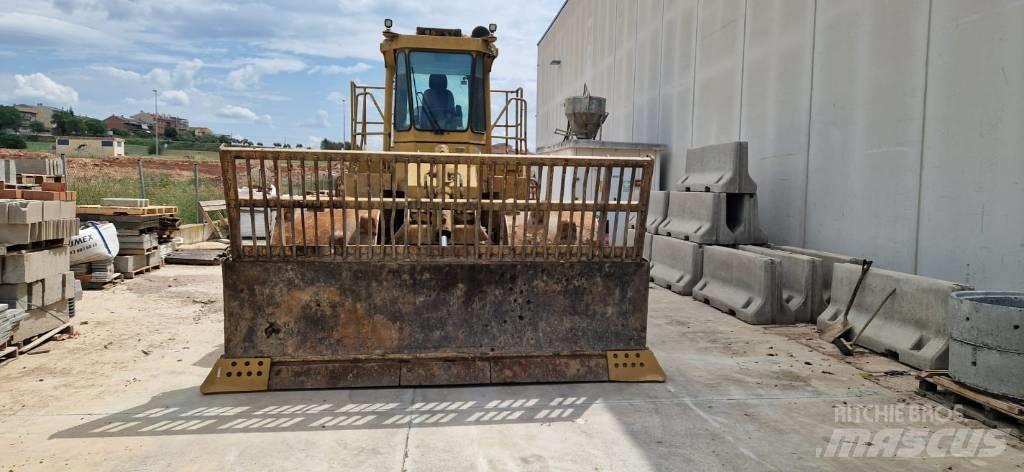 CAT 816B Afvalpersen