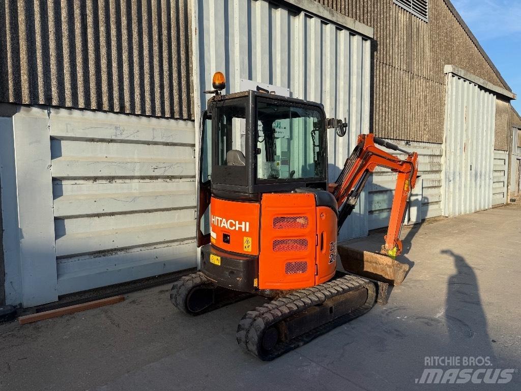 Hitachi ZX 26 Minigraafmachines < 7t