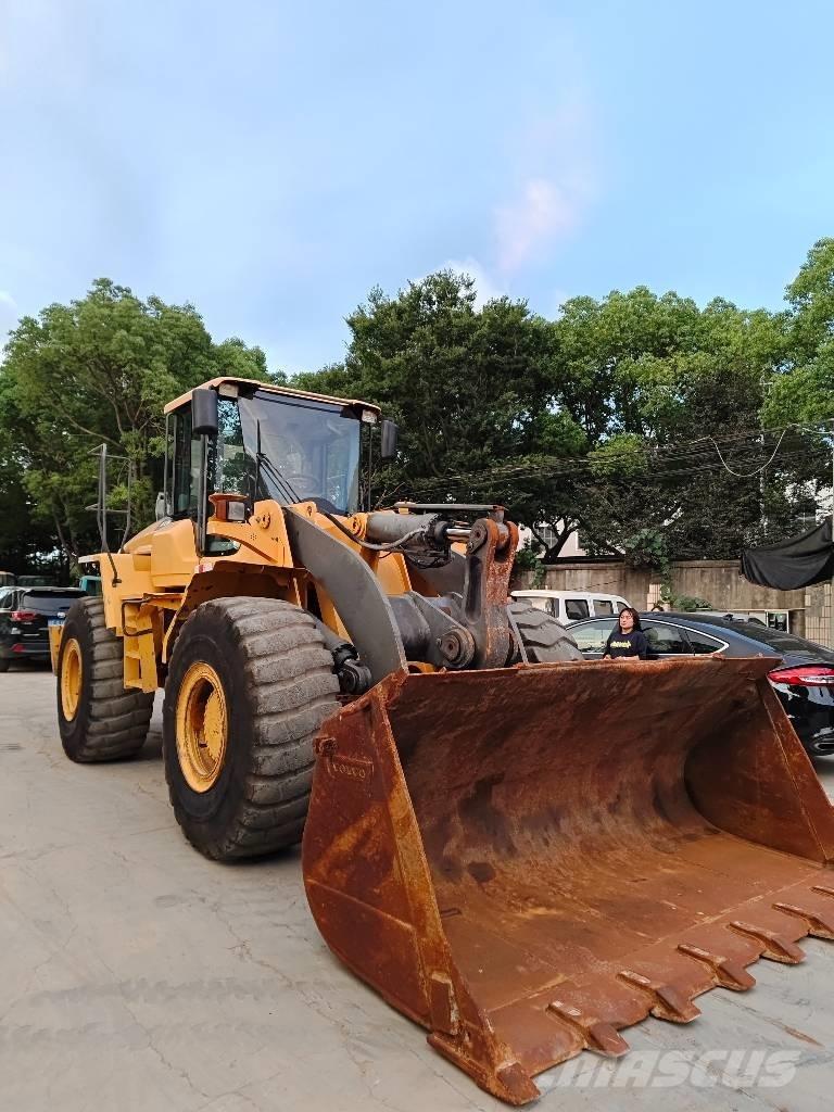 Volvo L 120 Wielladers