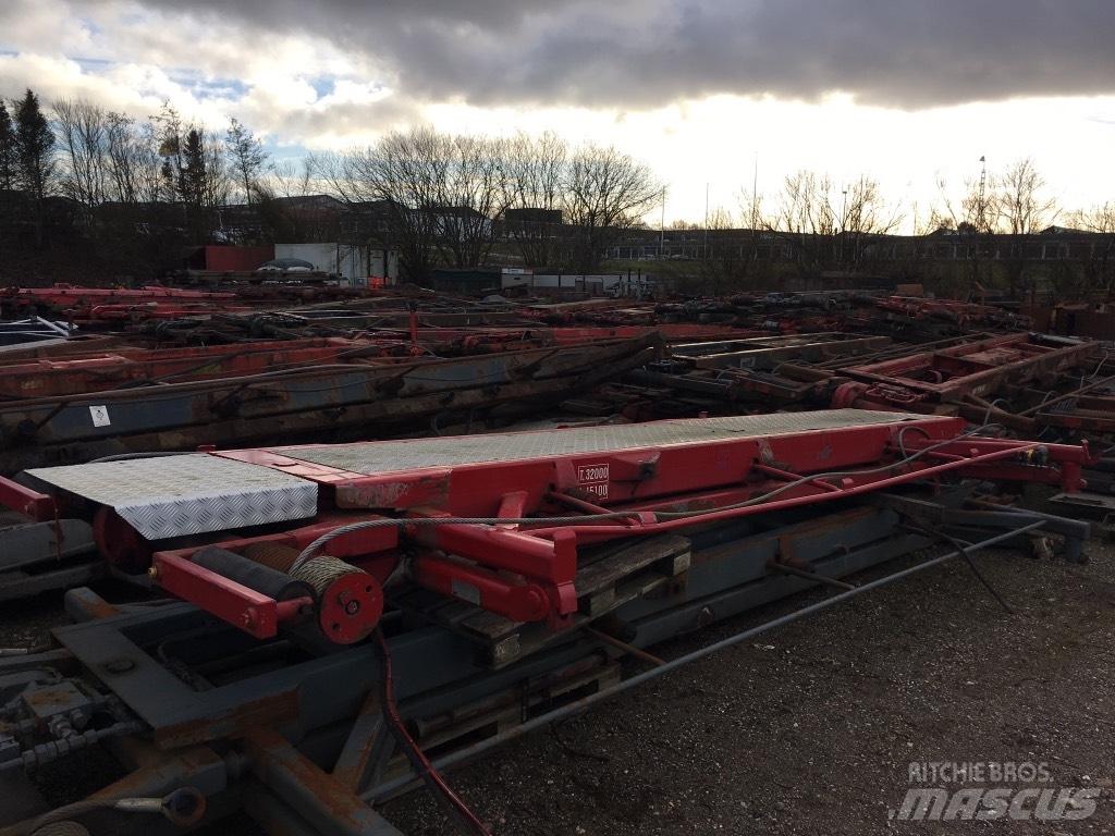 Multilift 3-VEJS Containertrucks met kabelsysteem