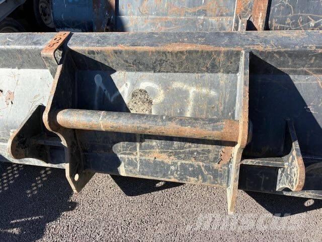 JCB godet Bakken