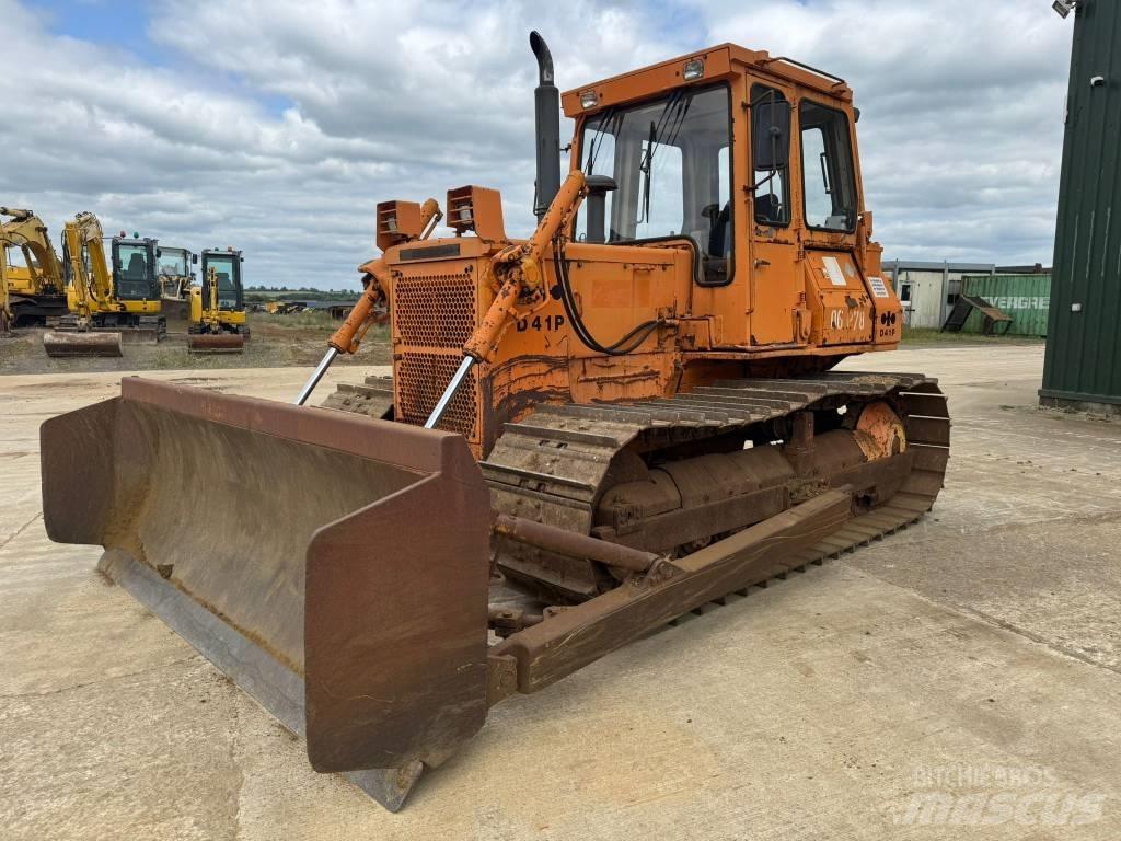 Komatsu D 41 P-3 Rupsdozers