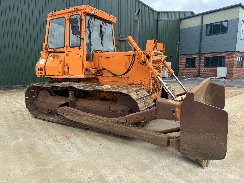 Komatsu D 41 P-3 Rupsdozers