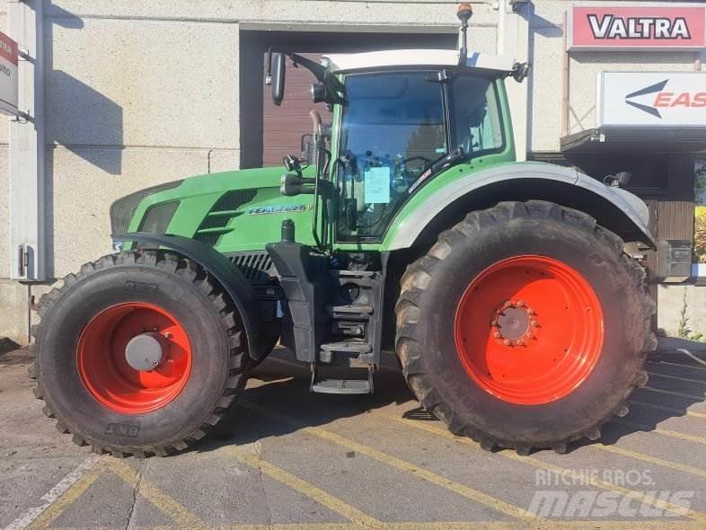 Fendt 826 PROFI+ Tractoren