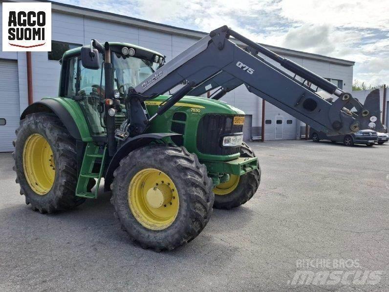 John Deere 7530 E Tractoren