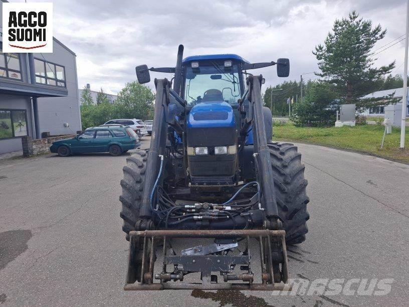 New Holland TM190 Tractoren