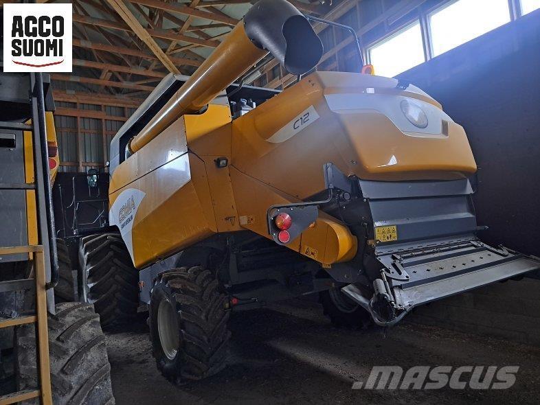 Sampo-Rosenlew C12 Maaidorsmachines