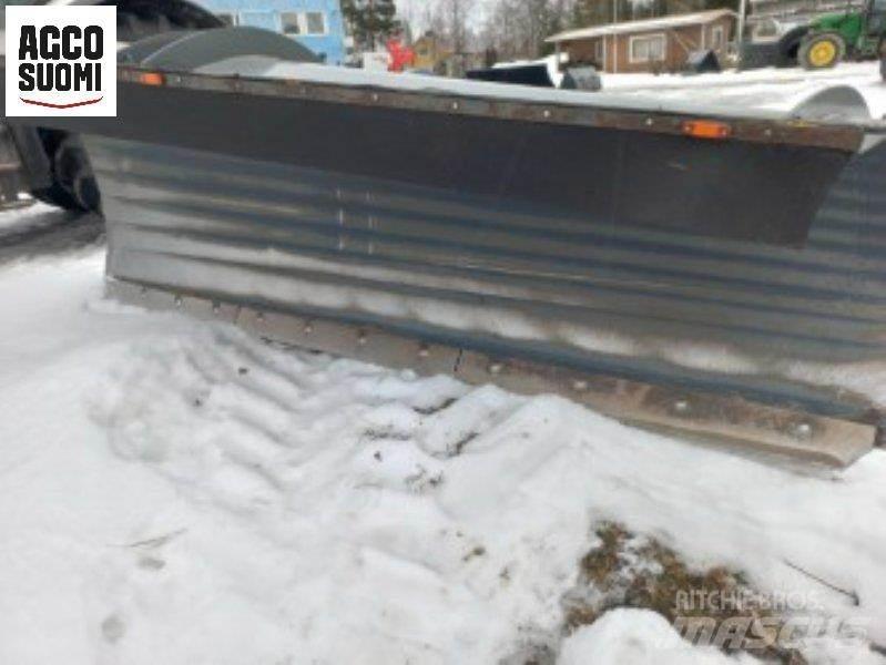 Snowek ALUEAURA Sneeuwschuivers en -ploegen
