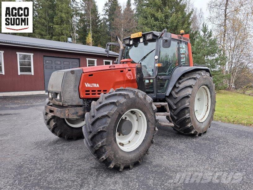 Valtra 8550 HT Tractoren