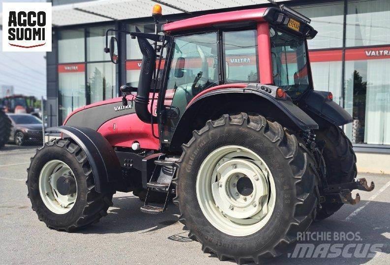Valtra T151 A Tractoren