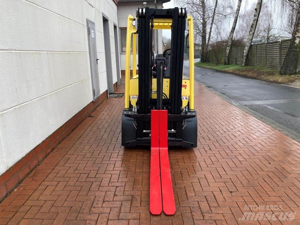 Hyster J 3.0 XN Elektrische heftrucks