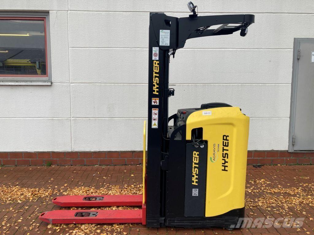 Hyster RS 1.6 IL Zelfrijdende stapelaars