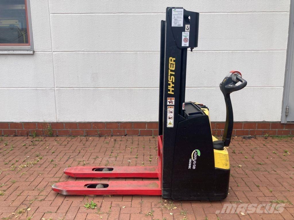 Hyster S 1.0 Stapelaar meeloop
