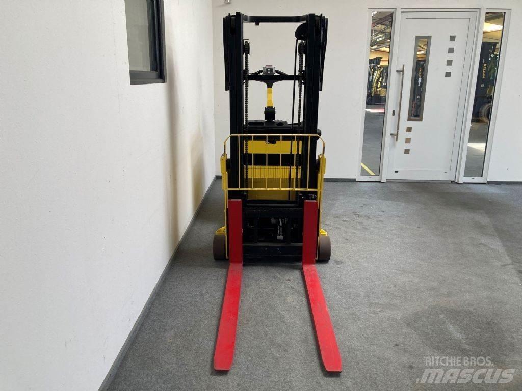 Hyster S 1.0 C Stapelaar meeloop