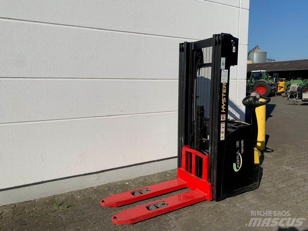 Hyster S 1.2 IL Stapelaar meeloop