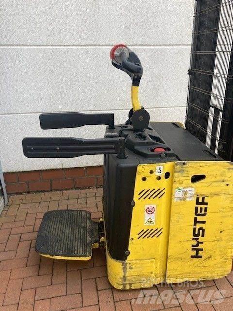 Hyster S1.5S Stapelaar meeloop