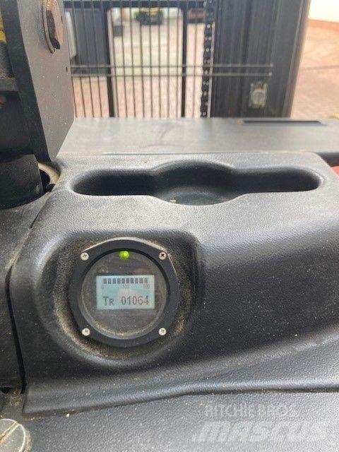 Hyster S1.5S Stapelaar meeloop
