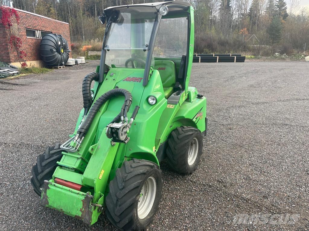 Avant 420 Knik- en schrankladers