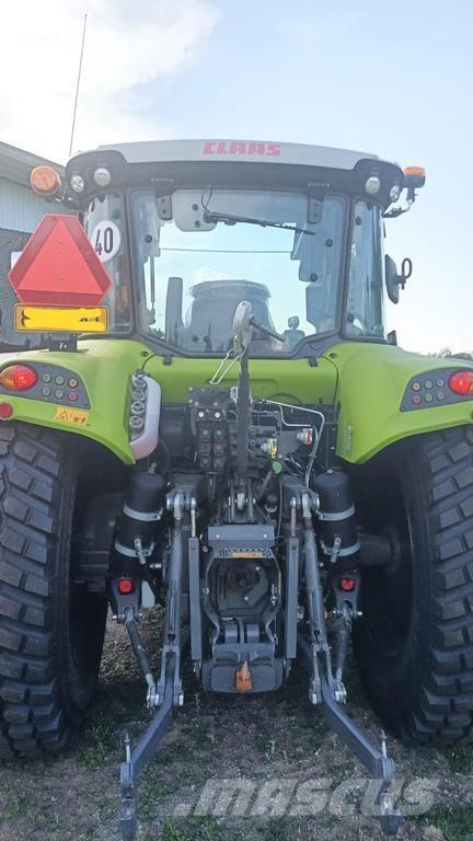 CLAAS 420 Tractoren