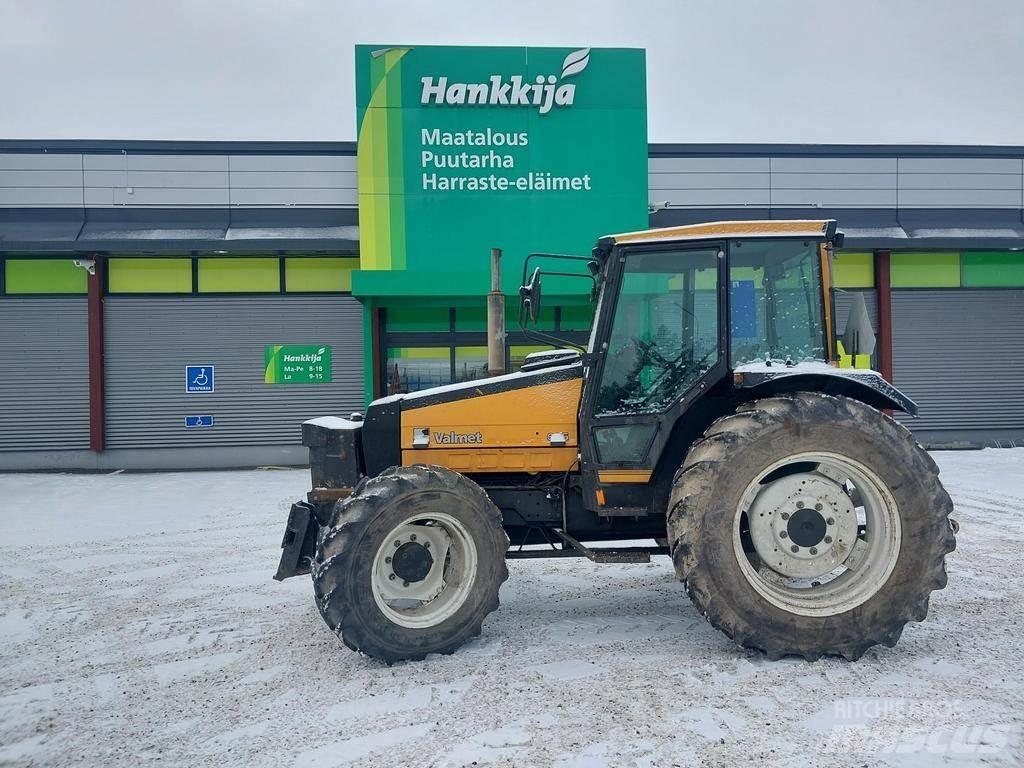 Valmet 665 Tractoren