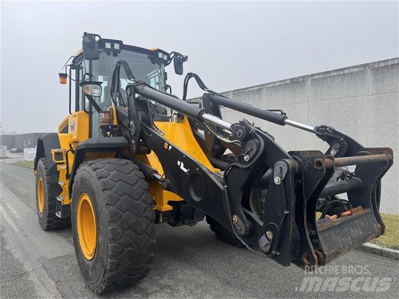 JCB 427 Agri Wielladers