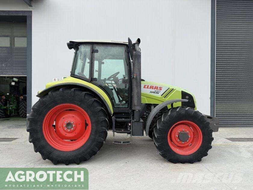 CLAAS Arion 430 Tractoren