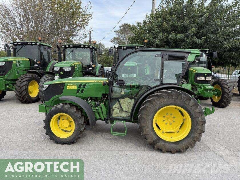 John Deere 5090 GL Tractoren
