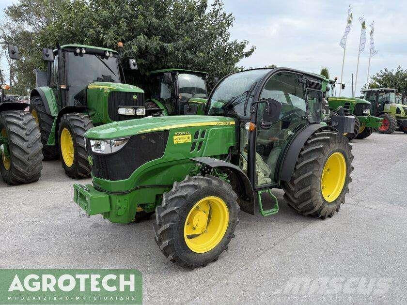 John Deere 5090 GL Tractoren