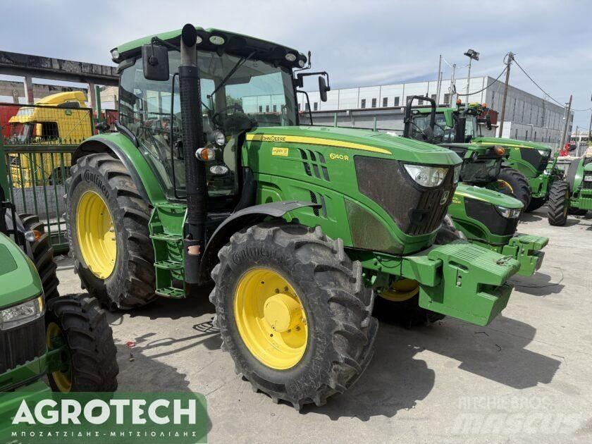 John Deere 6140R Tractoren