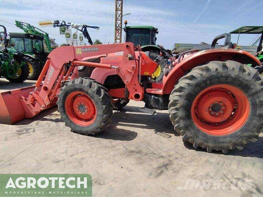 Kubota M9540 + LA1353 Tractoren