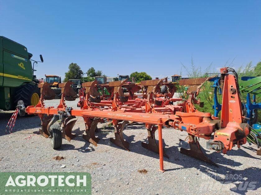 Kuhn MultiMaster 151 Tractoren
