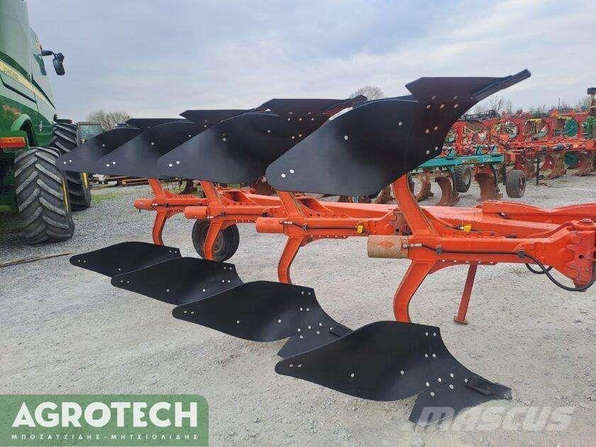 Kuhn VariMaster 151 Tractoren