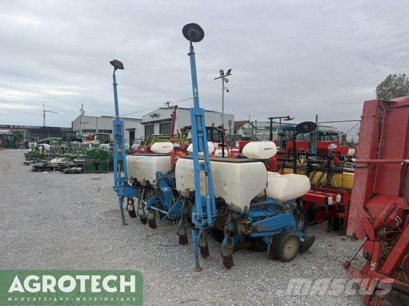 Monosem NG PLUS 4 Tractoren