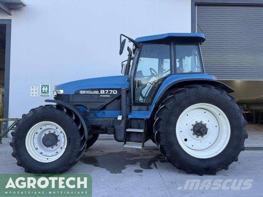 New Holland 8770 Tractoren