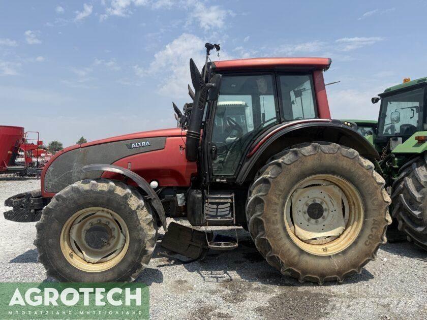 Valtra T151 Tractoren