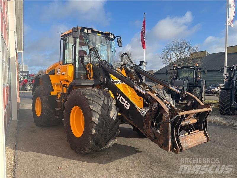 JCB 427 Agri Wielladers