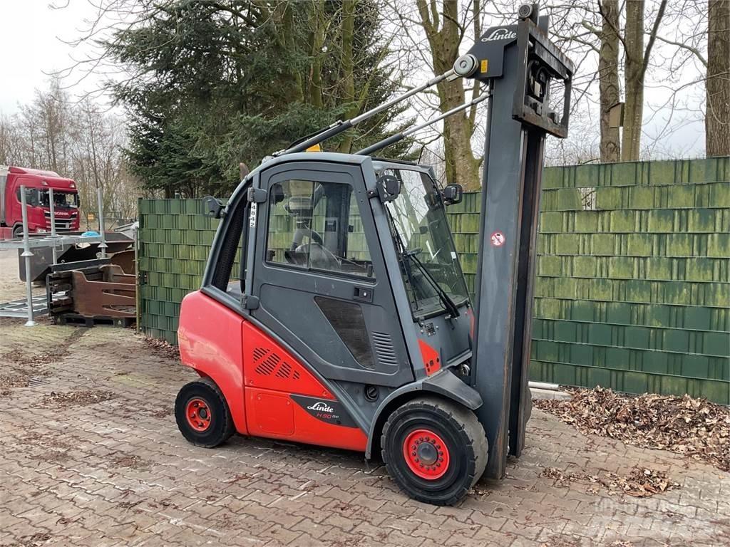 Linde H 30 D 02 EVO Diesel heftrucks
