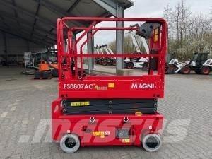 Magni ES 0807 AC + Schaarhoogwerkers