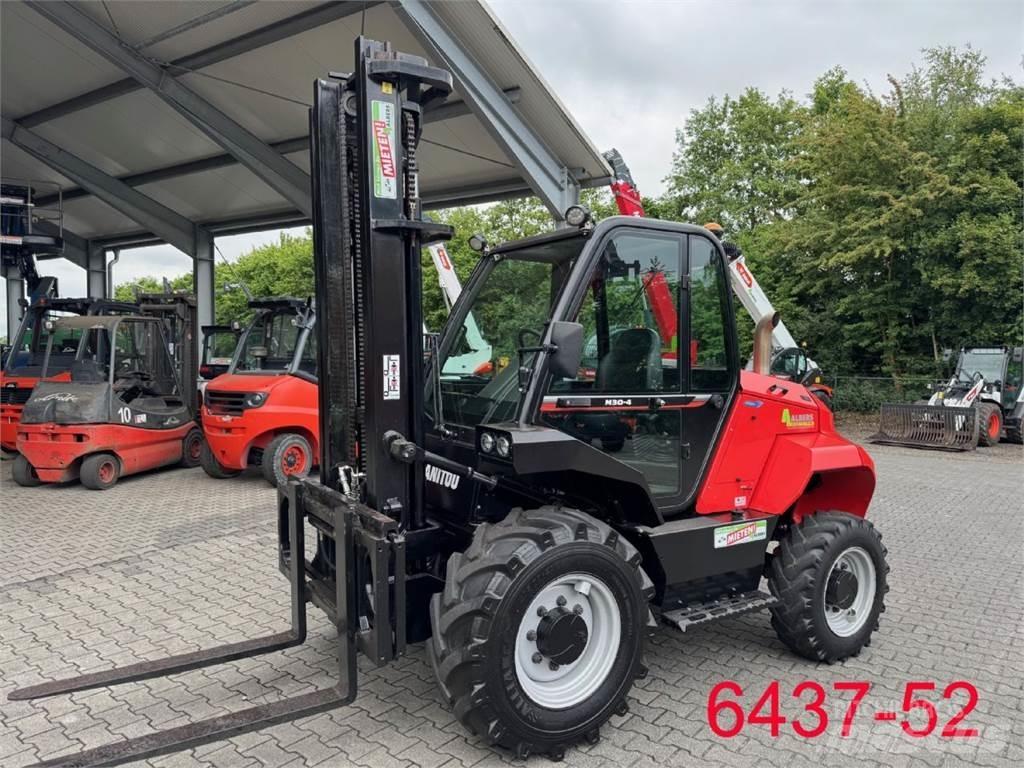 Manitou M 30 - 4 Vorkheftruck voor zwaar terrein