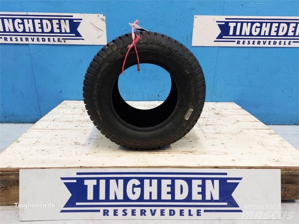  10 20x10.00-10 Banden, wielen en velgen
