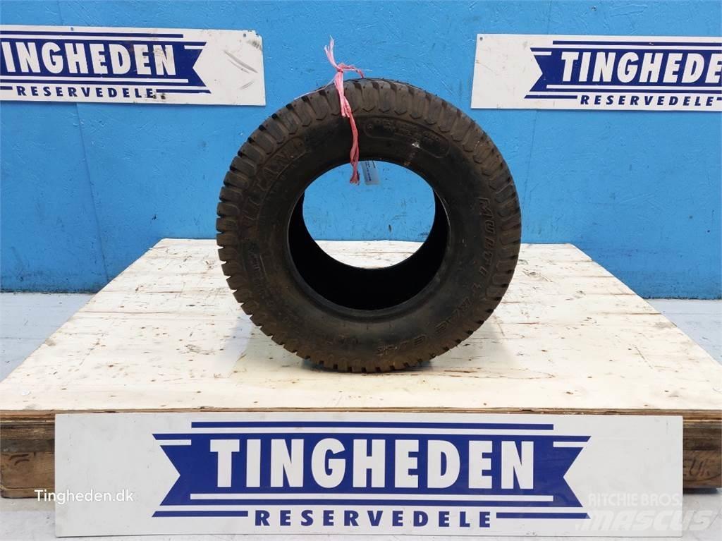  10 20x10.00-10 Banden, wielen en velgen