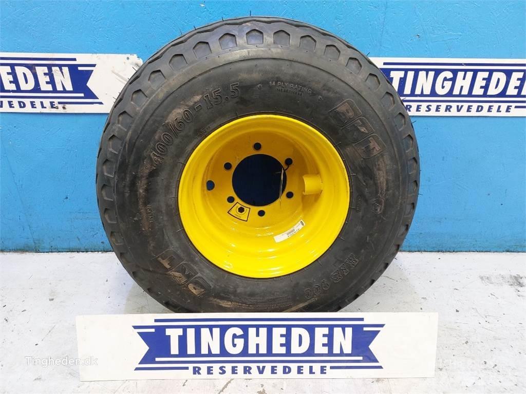  15.5 400/60-15.5 Banden, wielen en velgen