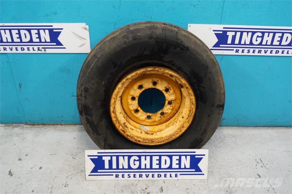  16 9.00-16 Banden, wielen en velgen