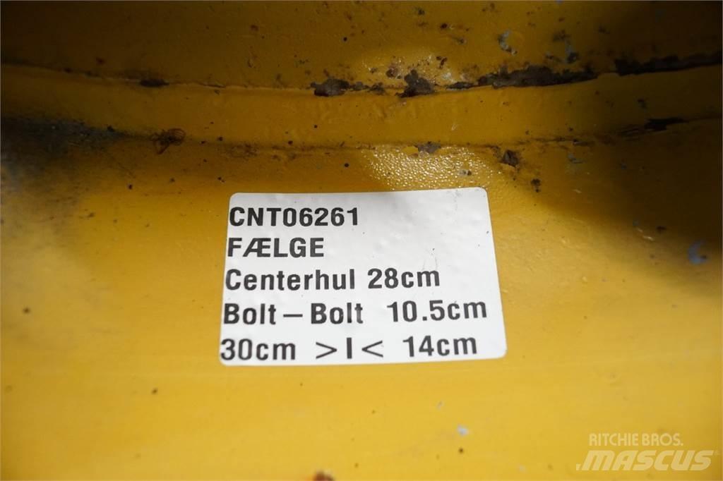  24 16LX24 Banden, wielen en velgen
