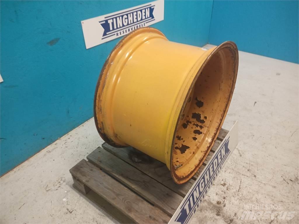  24 W15LX24 Banden, wielen en velgen