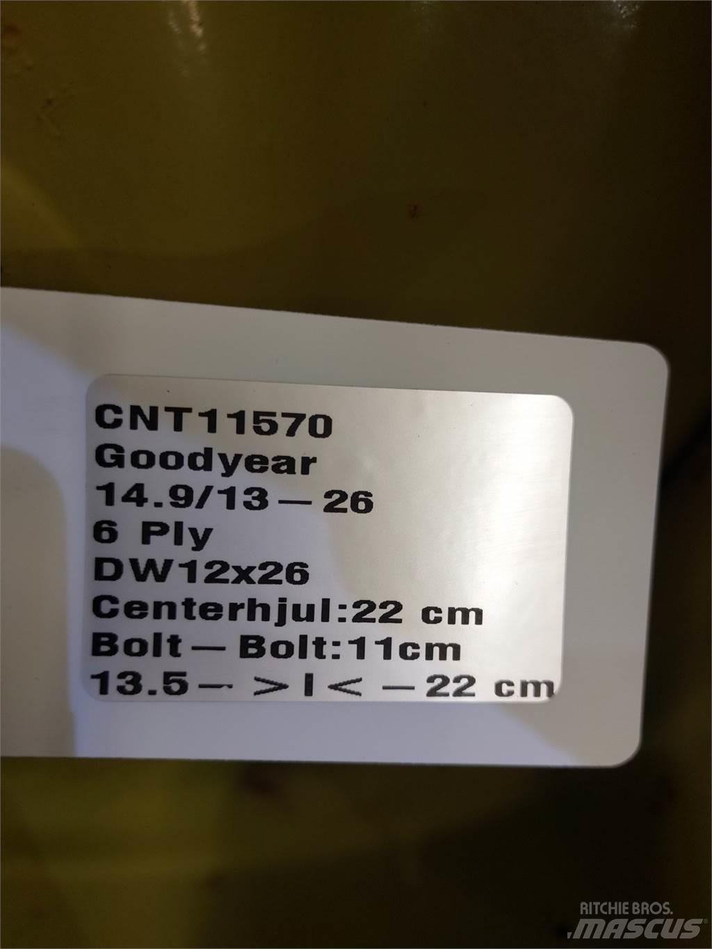  26 14.9/13-26 Banden, wielen en velgen